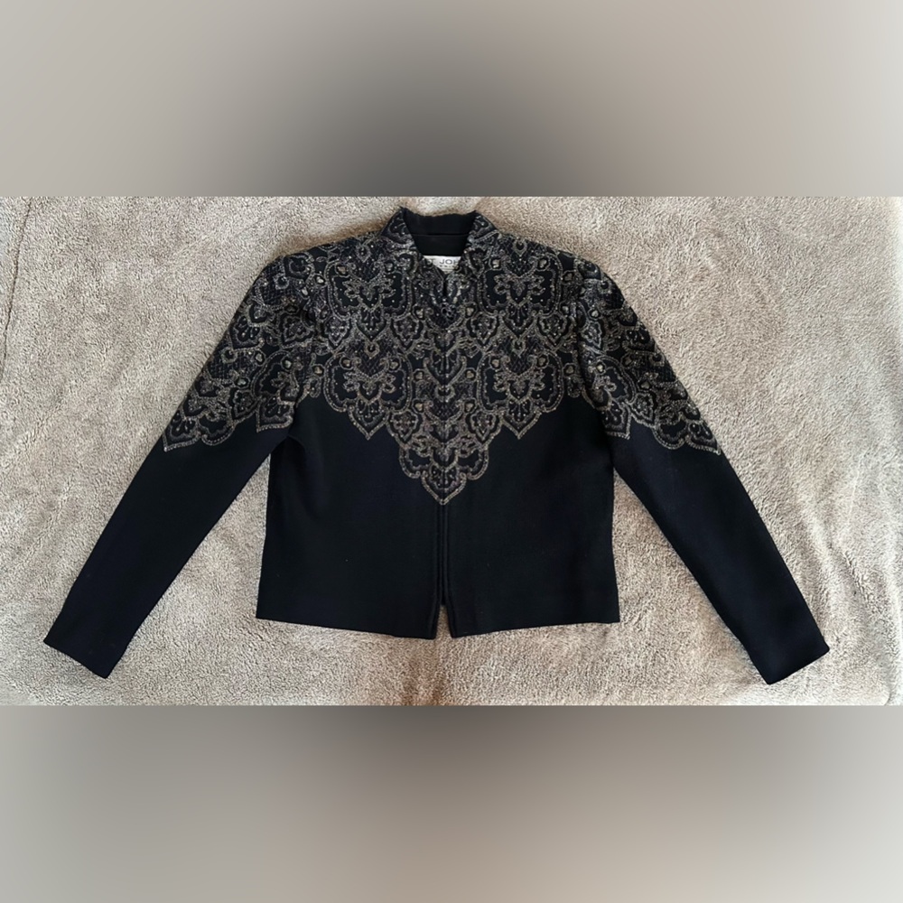 Vintage St John Evening by Marie Gray Jacket Womens Gold Embroidered Luxury